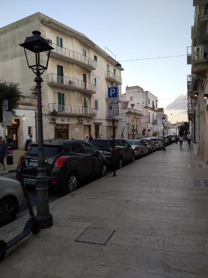 Апартаменти Soggiornare In Centro Альберобелло Екстер'єр фото